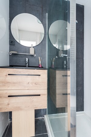 Medium property photo - Kennemerstraat 64RD, 2021 EE Haarlem